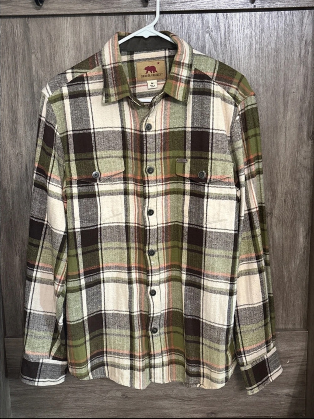 Dakota Grizzly Men's Olive & Cream Plaid Button-Down Shirt
